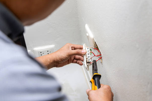 Best Emergency Electrician Near Me  in Beach City, TX