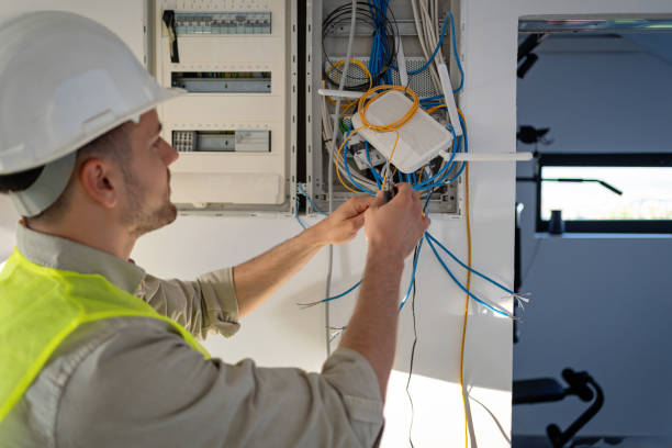 Best Affordable Emergency Electrician  in Beach City, TX
